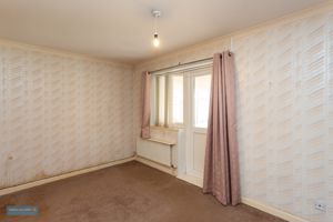 Bedroom- click for photo gallery